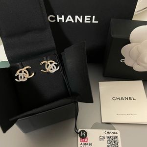 Chanel Crystal Double CC earrings Gold Silver *NEW*